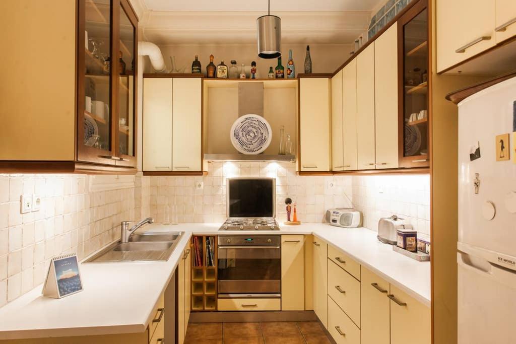 Mid Century 3 Bdr City Centre Townhouse Atenas Exterior foto