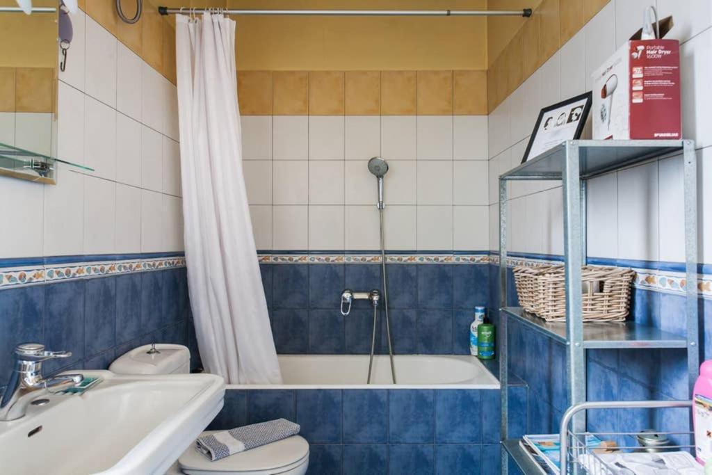 Mid Century 3 Bdr City Centre Townhouse Atenas Exterior foto